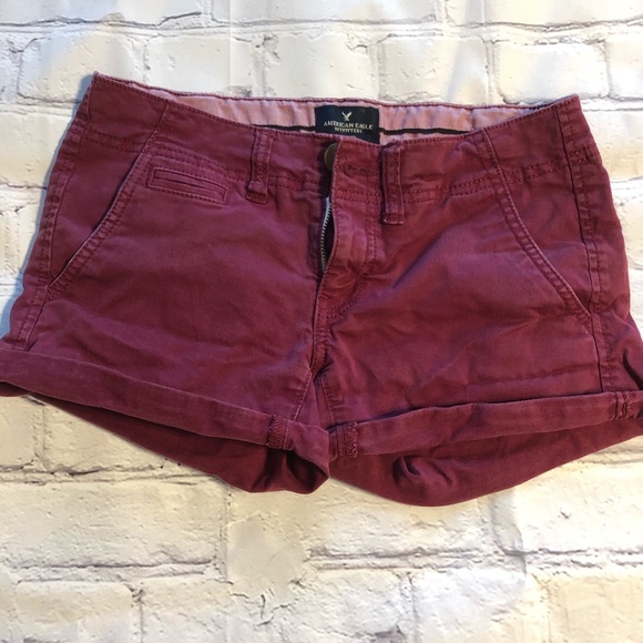 AE Maroon Chino Shorts Size 00 - Picture 1 of 3